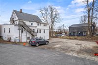 16 Main Street, Topsham, ME 04086