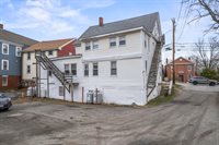 16 Main Street, Topsham, ME 04086