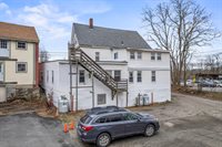 16 Main Street, Topsham, ME 04086