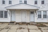 16 Main Street, Topsham, ME 04086