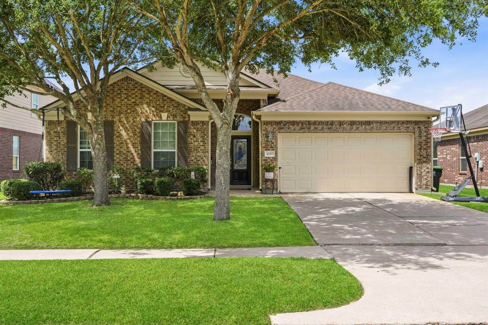 4606 Sedgewood Drive, Rosenberg, TX 77471