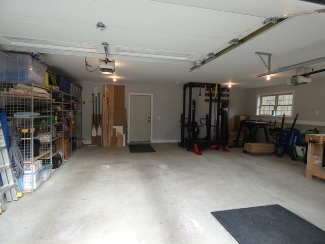 2 Partridge Run Drive, Winthrop, ME 04364