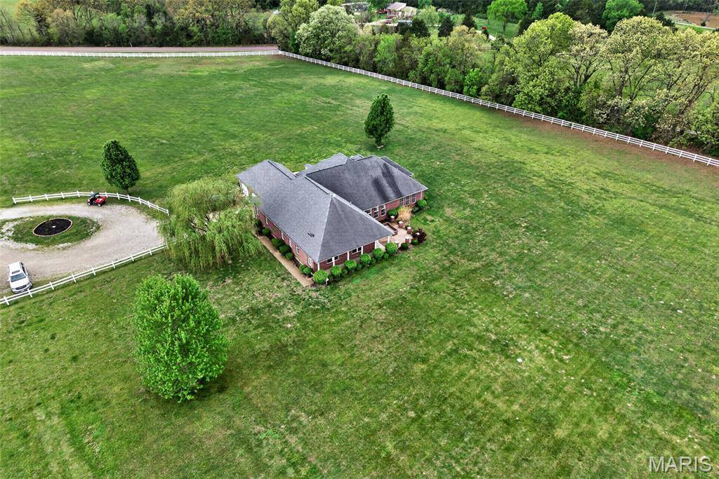 11447 Highway D, Dixon, MO 65459