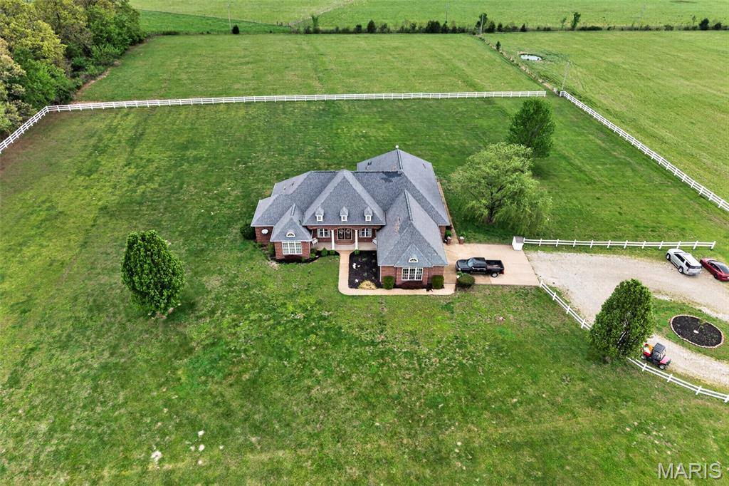 11447 Highway D, Dixon, MO 65459