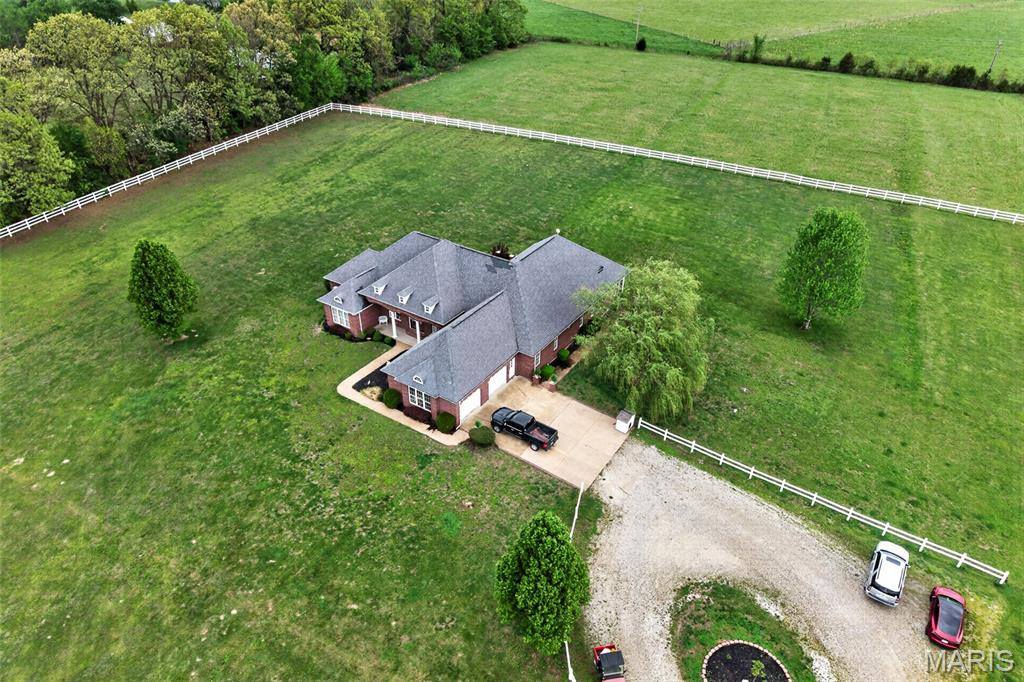 11447 Highway D, Dixon, MO 65459
