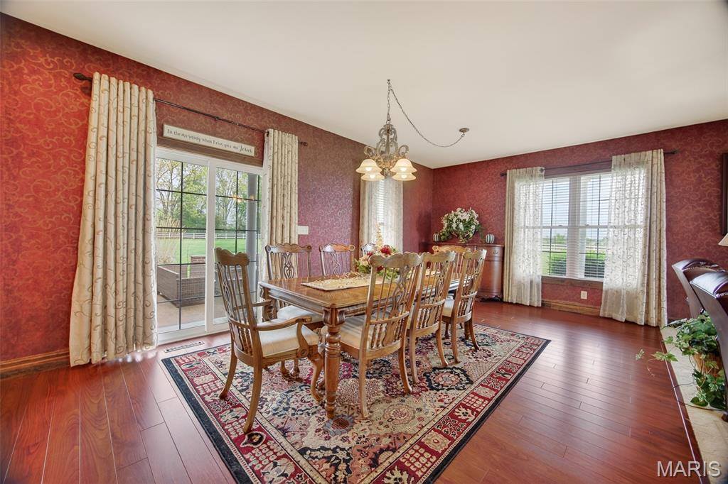 11447 Highway D, Dixon, MO 65459