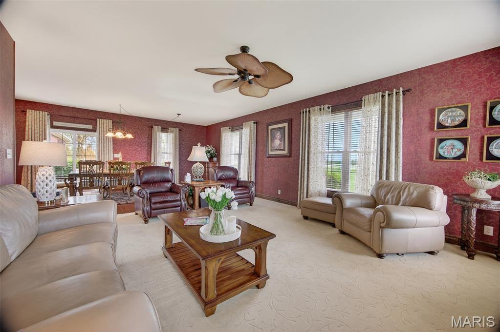 11447 Highway D, Dixon, MO 65459