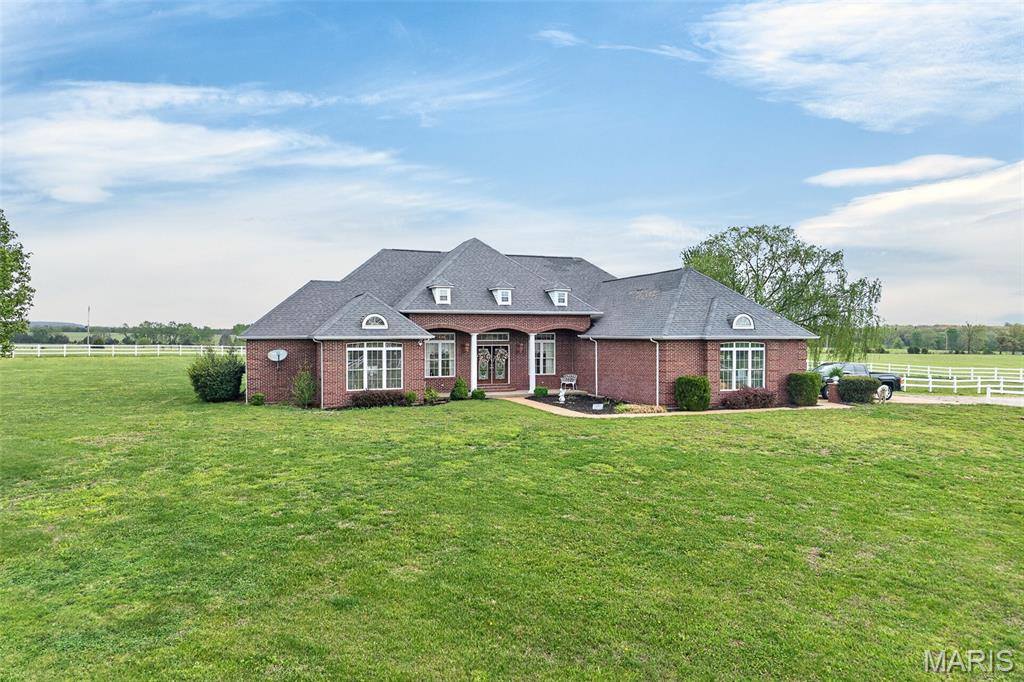 11447 Highway D, Dixon, MO 65459