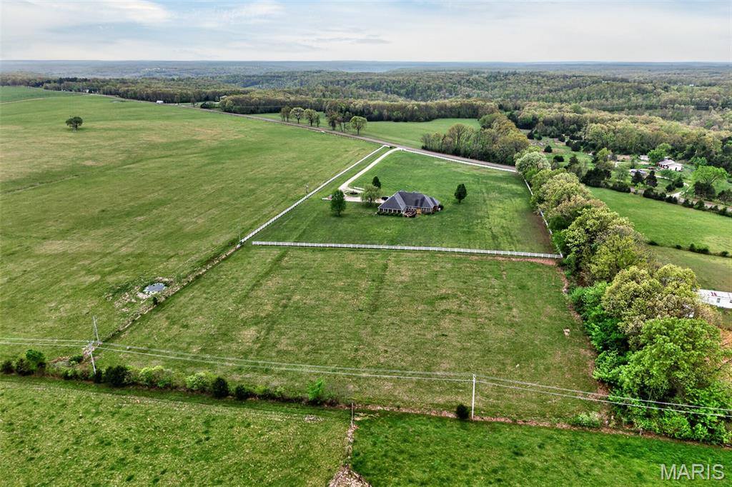 11447 Highway D, Dixon, MO 65459