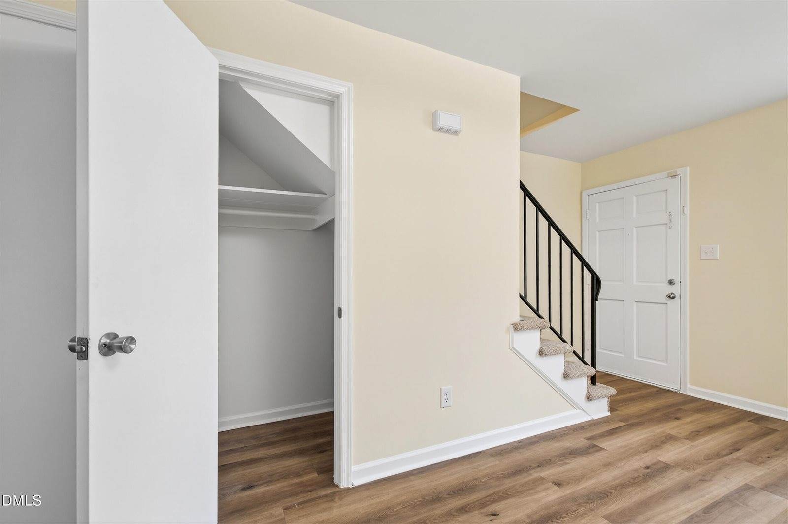 1240 Jamestown Court, Cary, NC 27511