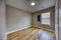104 East Maire Ave, Clinton, TN 37716