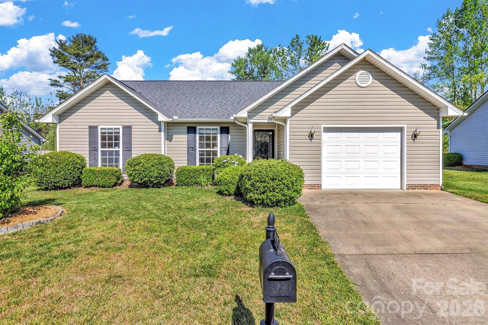 58 South Sunberry Trail, Fletcher, NC 28732