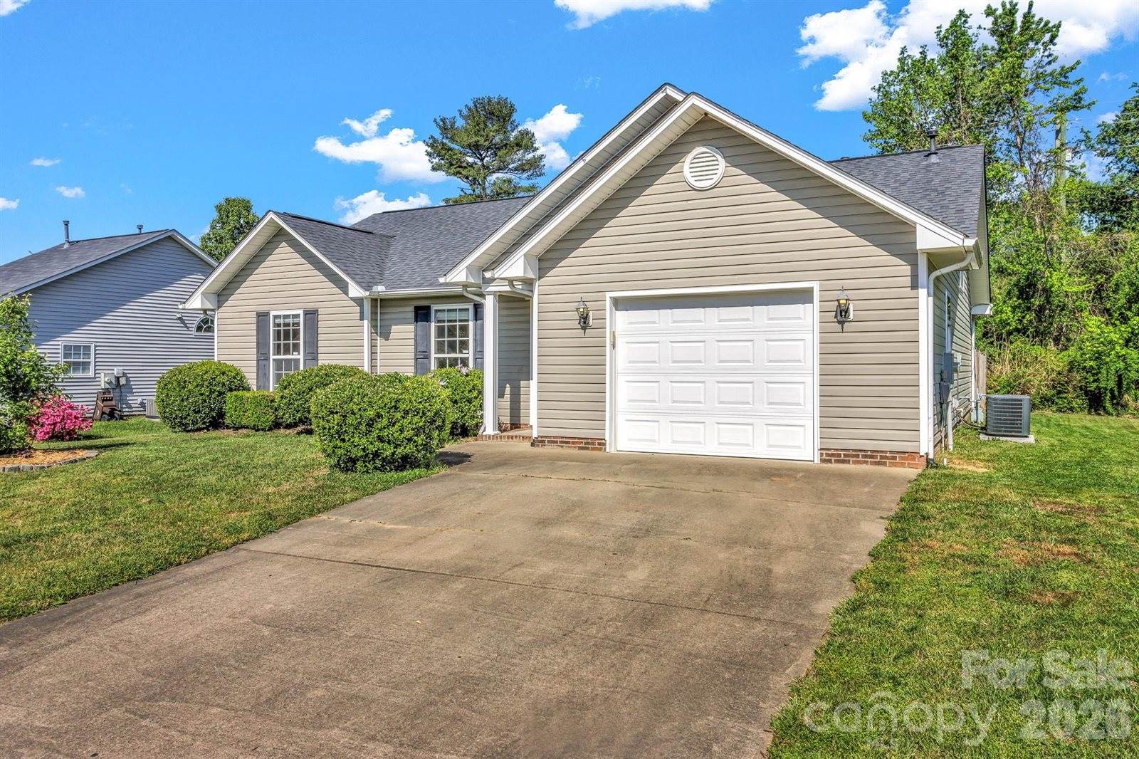 58 South Sunberry Trail, Fletcher, NC 28732