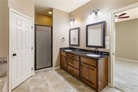 525 Oak Tree Lane, Franklin, TX 77856