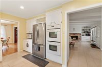 2405 Burton Drive, Bryan, TX 77802