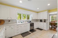 2405 Burton Drive, Bryan, TX 77802