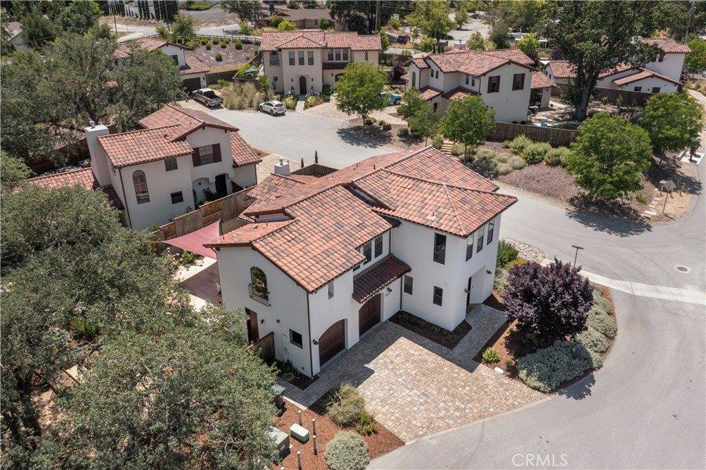 9320 Via Castillo, Atascadero, CA 93422