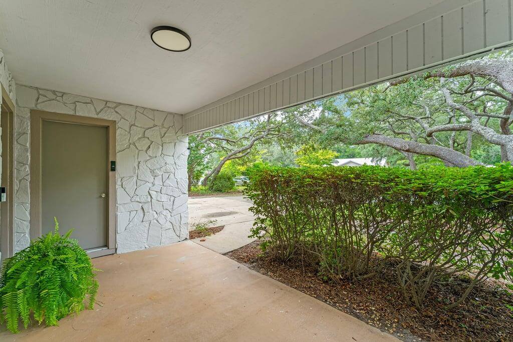 606 East Greenwood Cove, Niceville, FL 32578