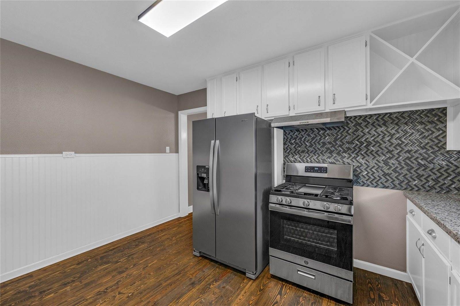 4102 Ursuline Street, Galveston, TX 77550