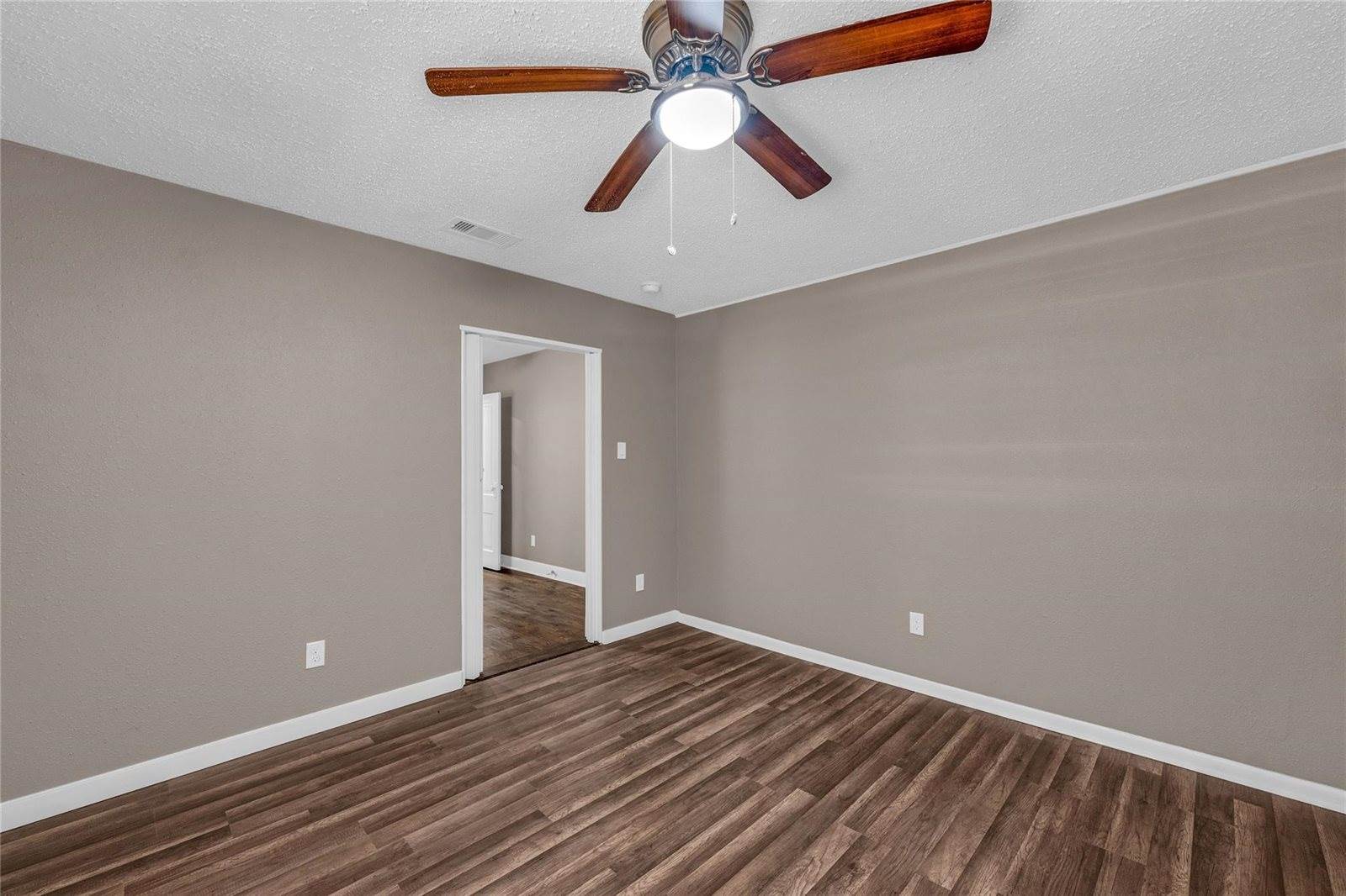 4102 Ursuline Street, Galveston, TX 77550