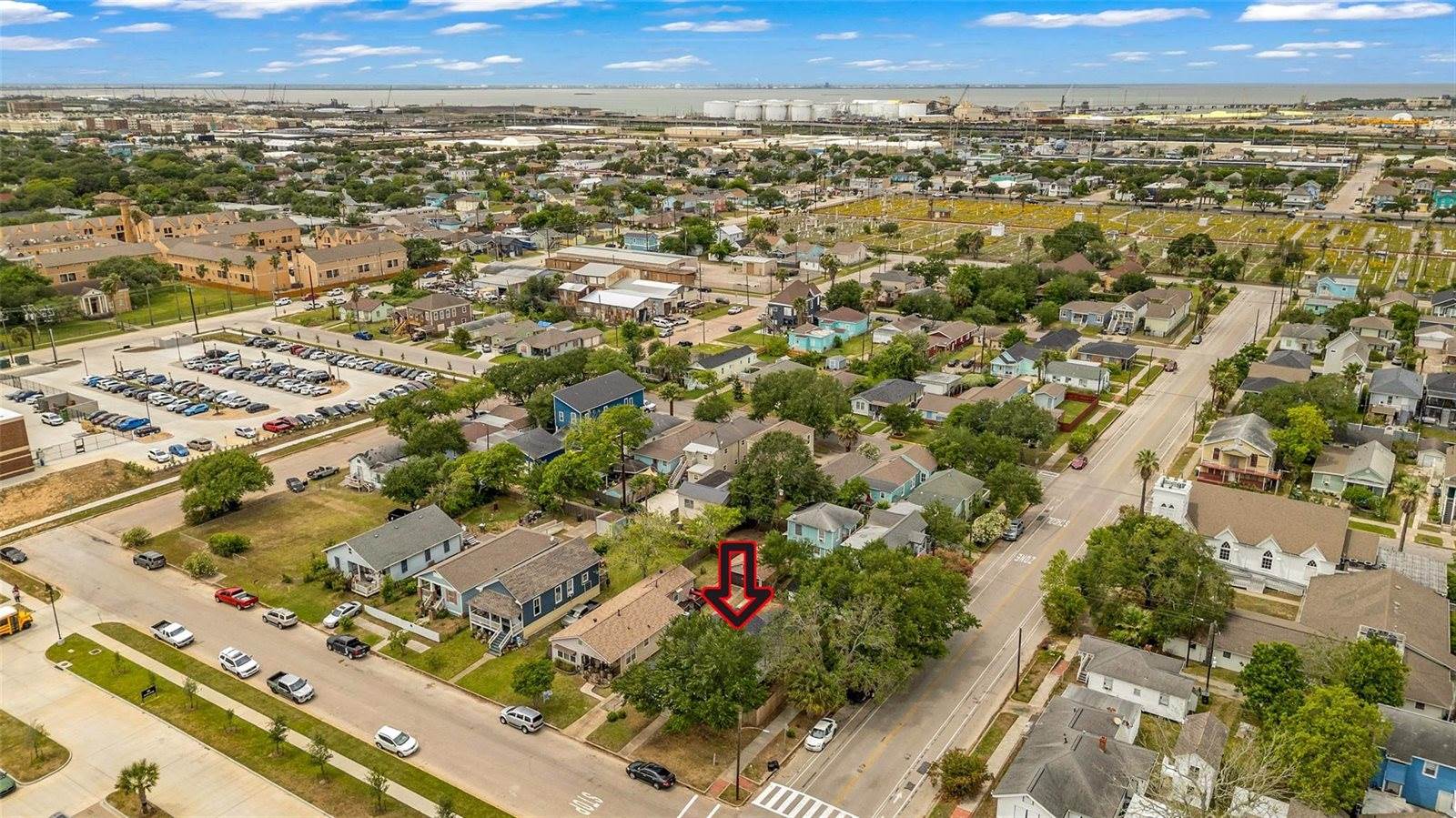 4102 Ursuline Street, Galveston, TX 77550