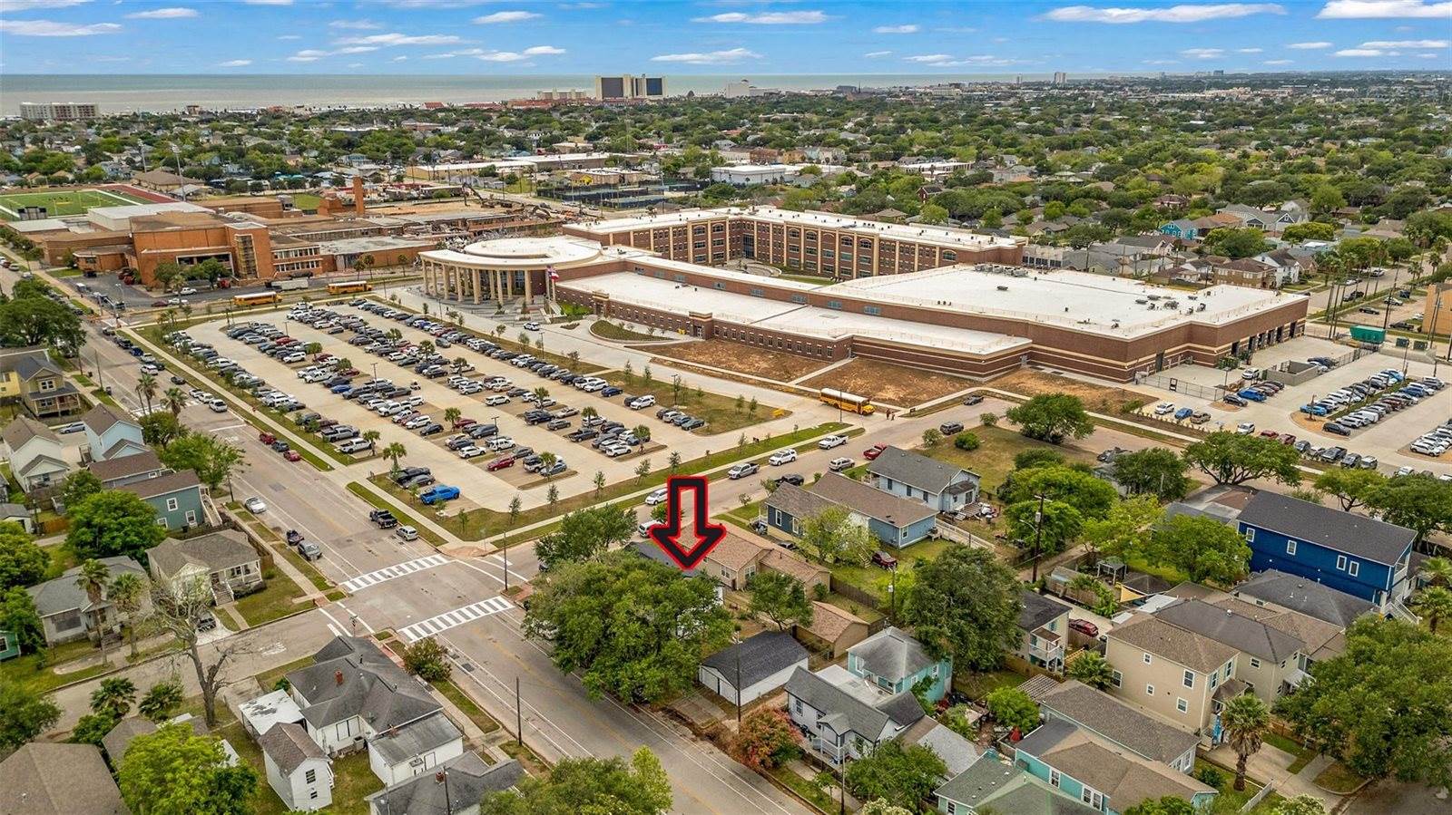 4102 Ursuline Street, Galveston, TX 77550