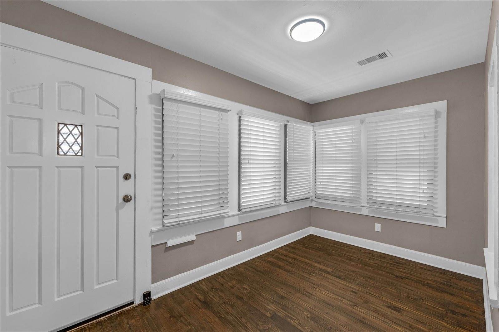 4102 Ursuline Street, Galveston, TX 77550