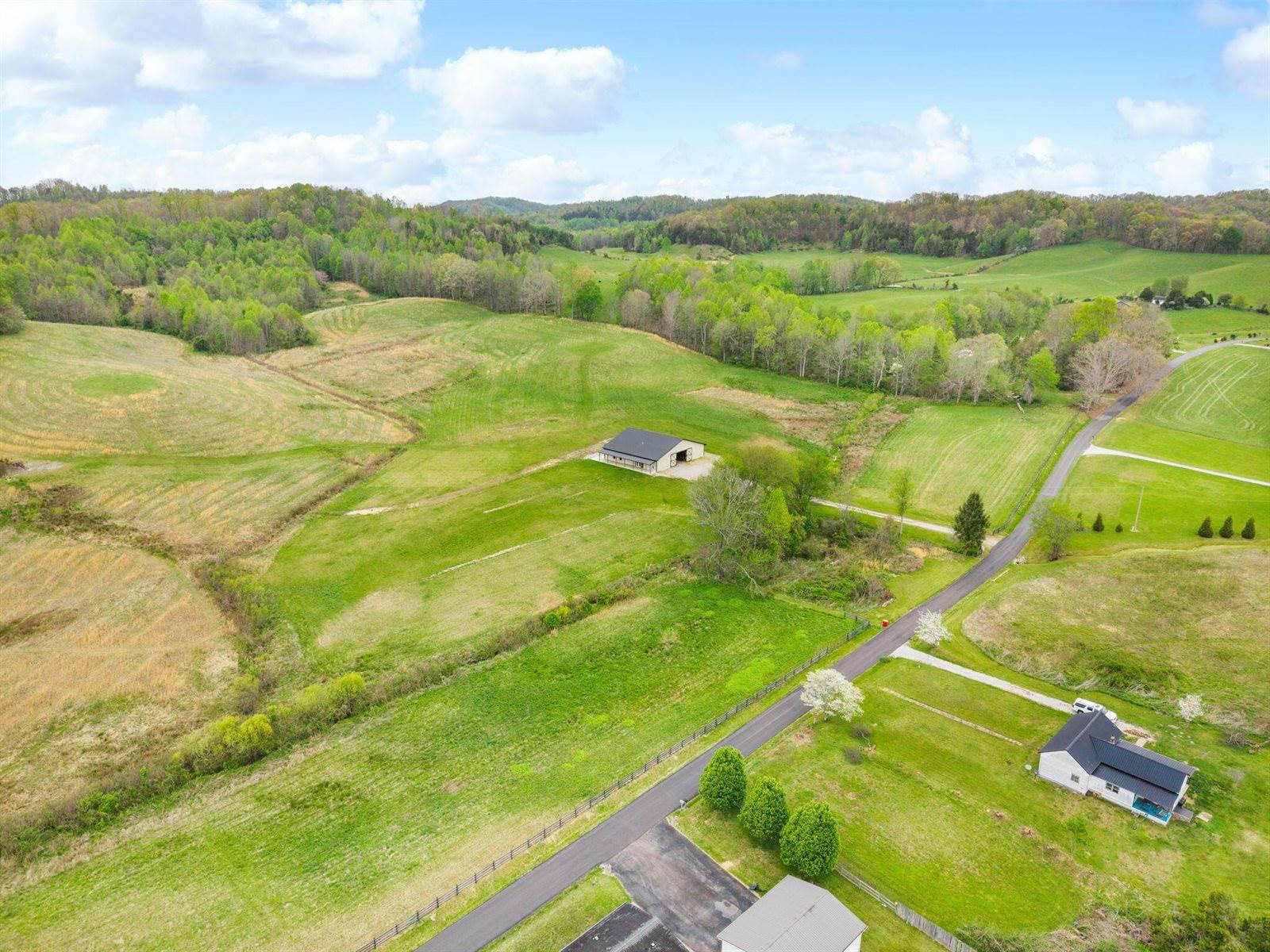 1114 a Matt Baker Road, London, KY 40744