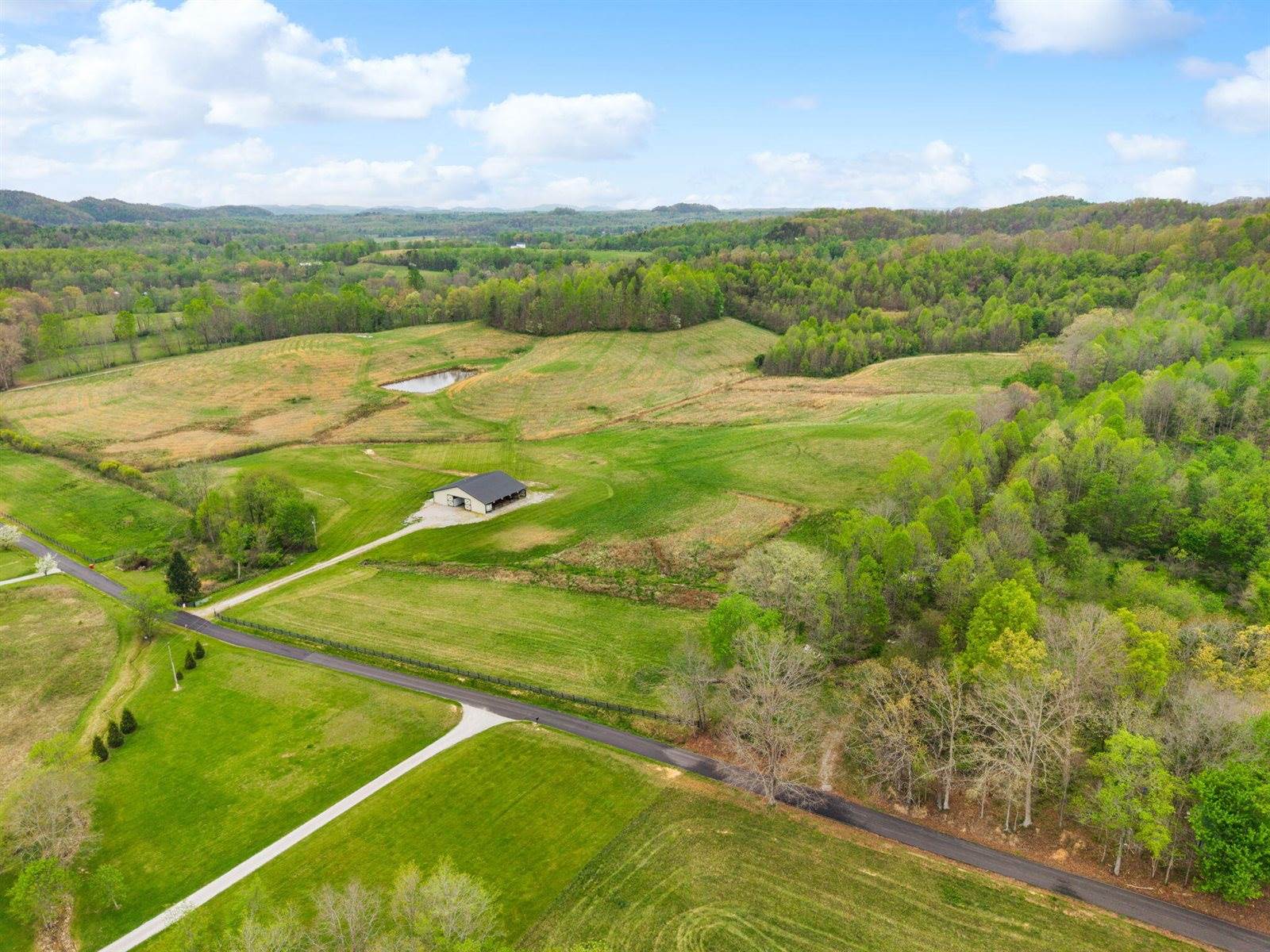 1114 a Matt Baker Road, London, KY 40744