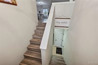 105 Sandstone Drive, Saint Robert, MO 65584