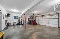 105 Sandstone Drive, Saint Robert, MO 65584