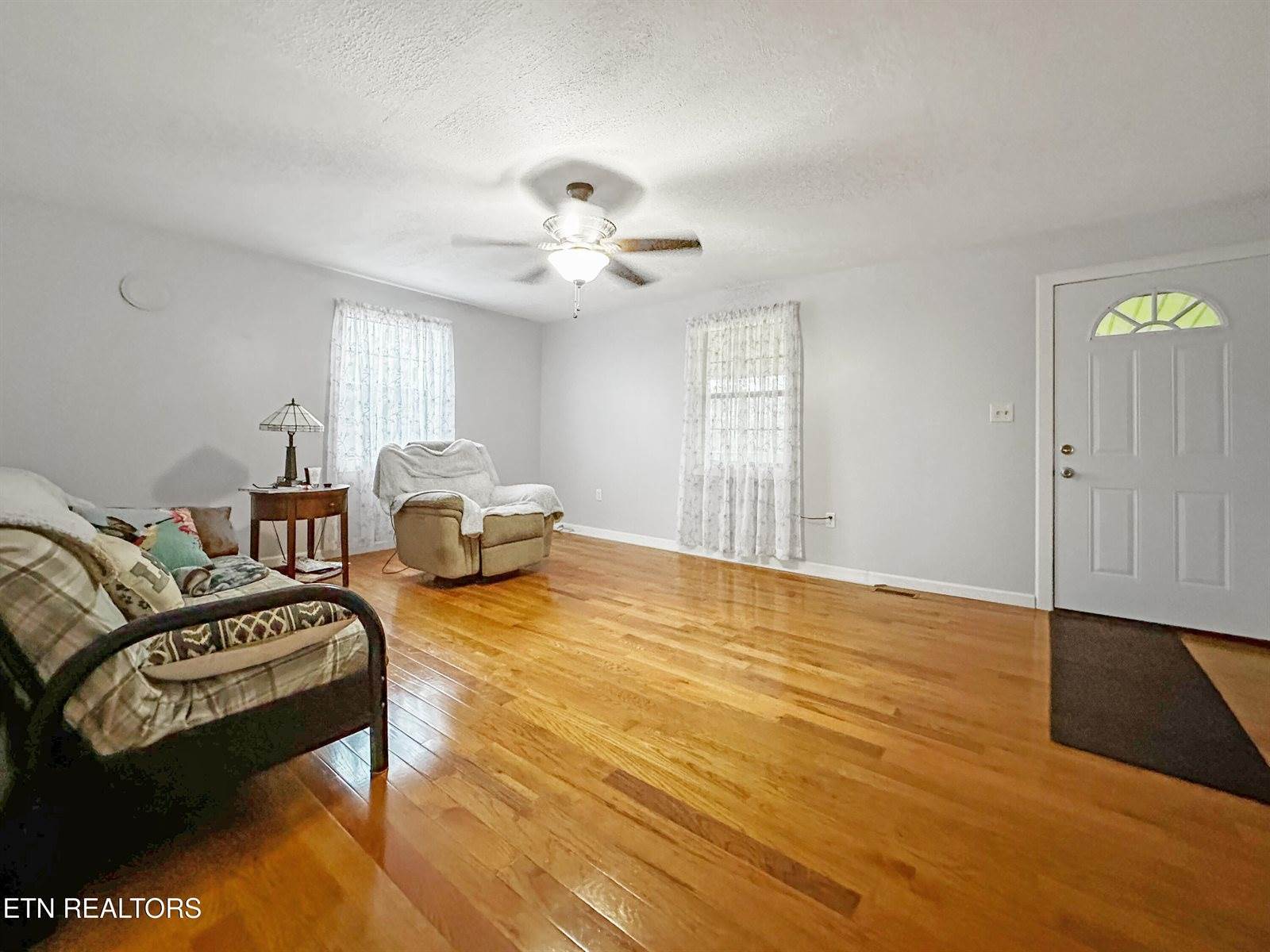 450 Buffalo Lane, Tazewell, TN 37879