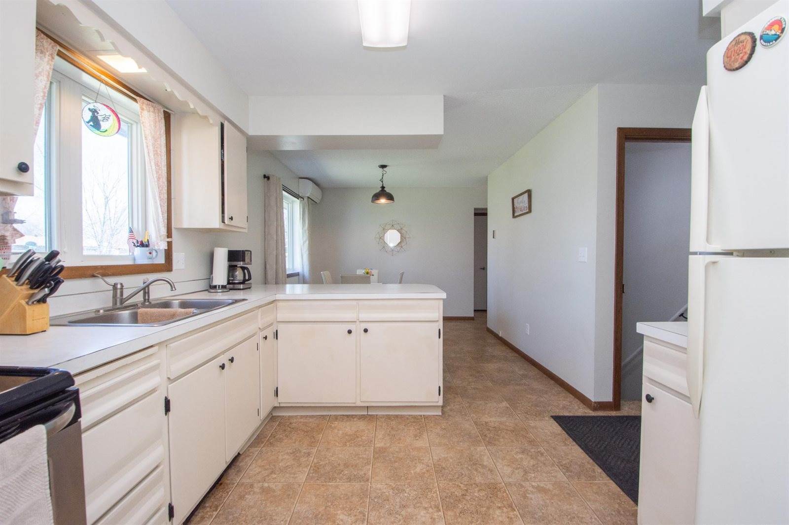 505 8th Avenue SE, Barnesville, MN 56514