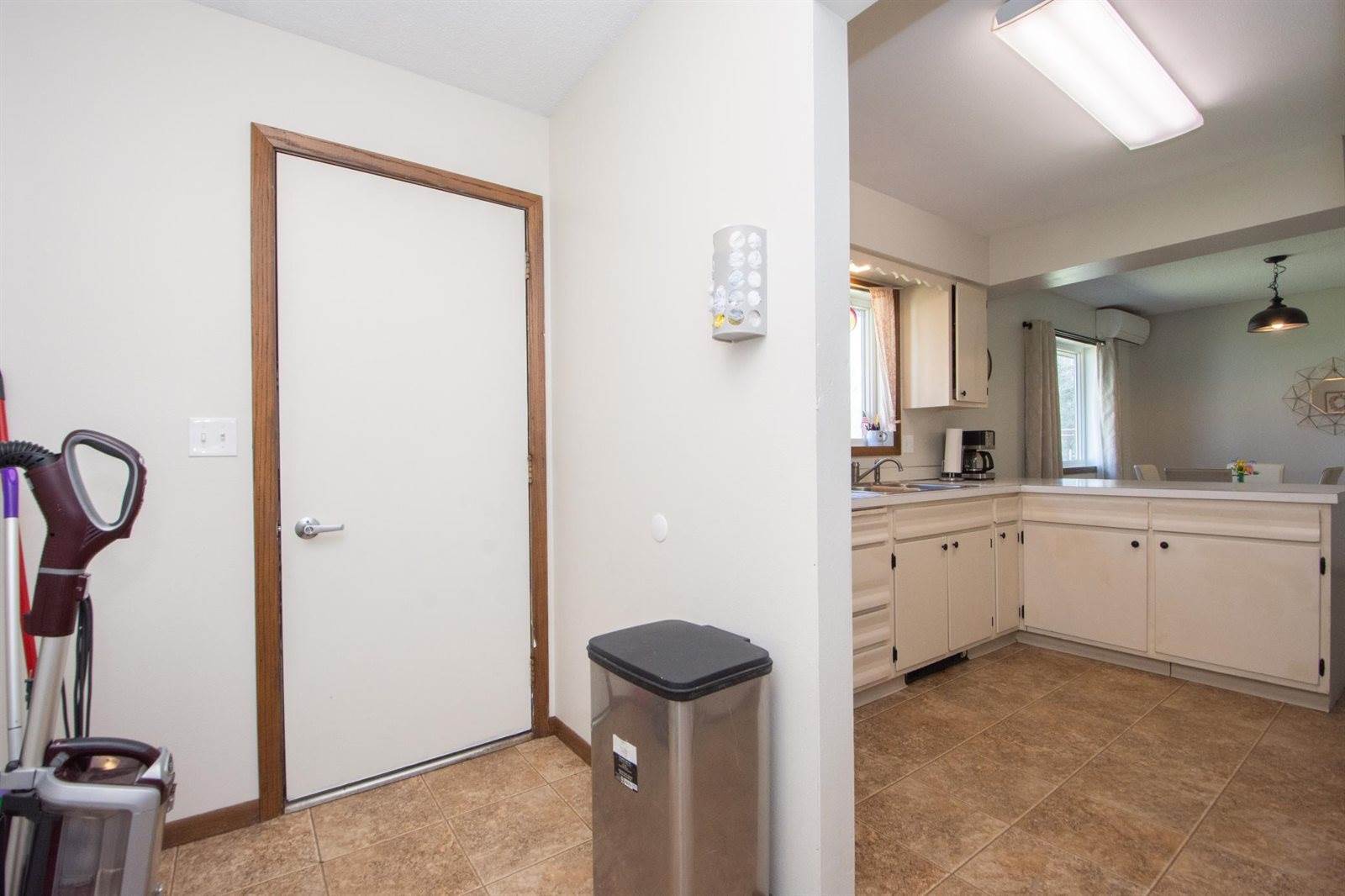 505 8th Avenue SE, Barnesville, MN 56514