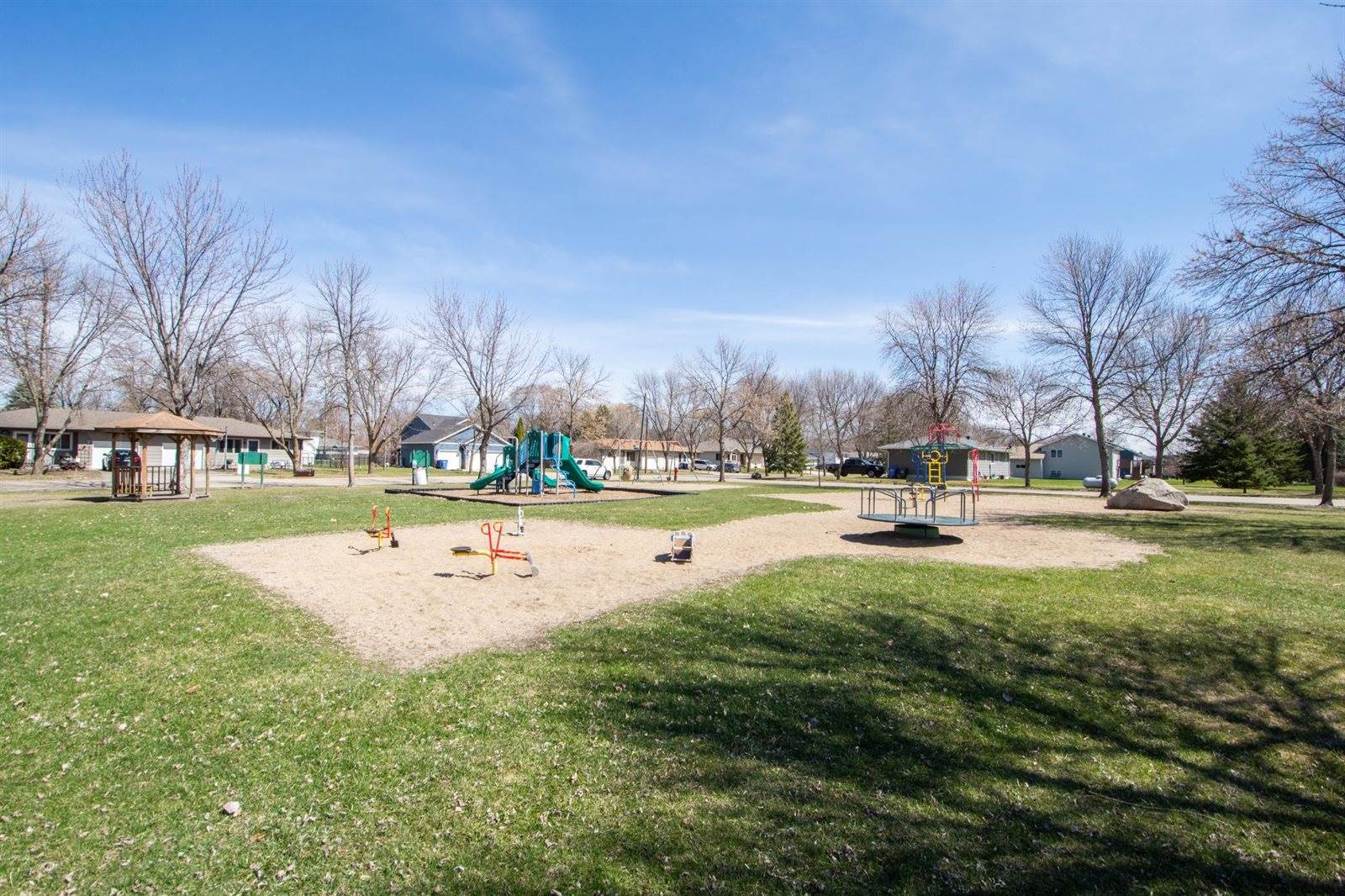 505 8th Avenue SE, Barnesville, MN 56514