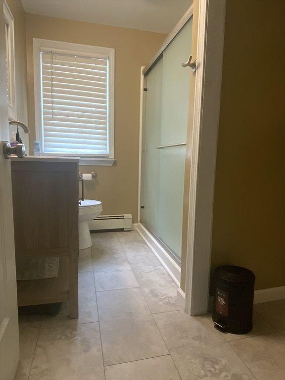 86 Peekskill Ave, Springfield, MA 01129