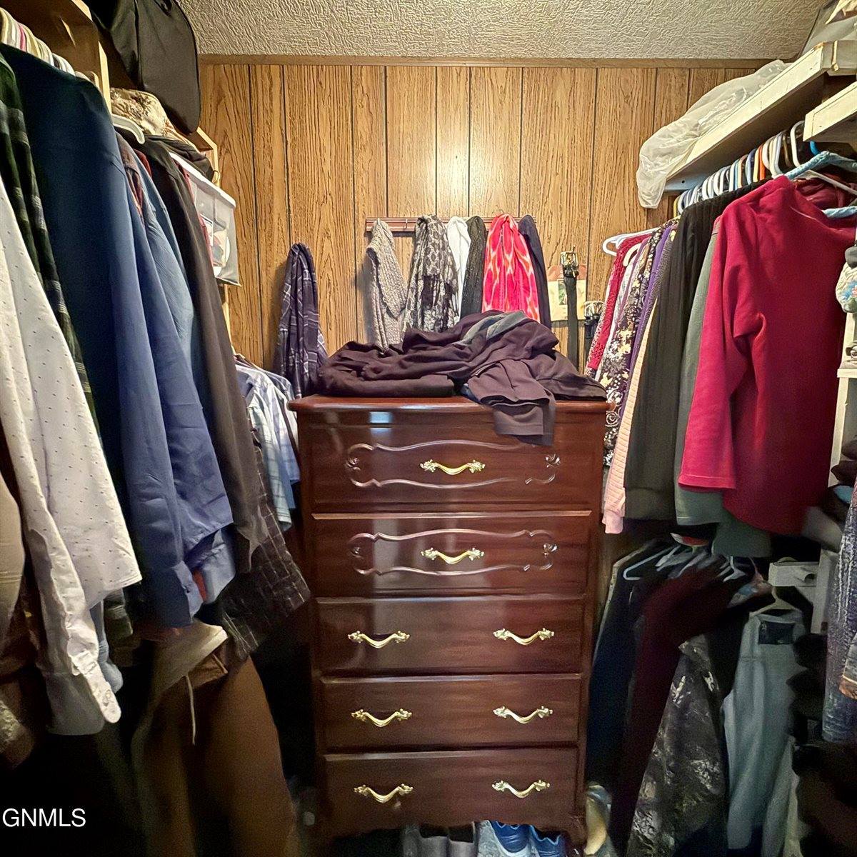 4007 2nd Avenue East, Williston, ND 58801