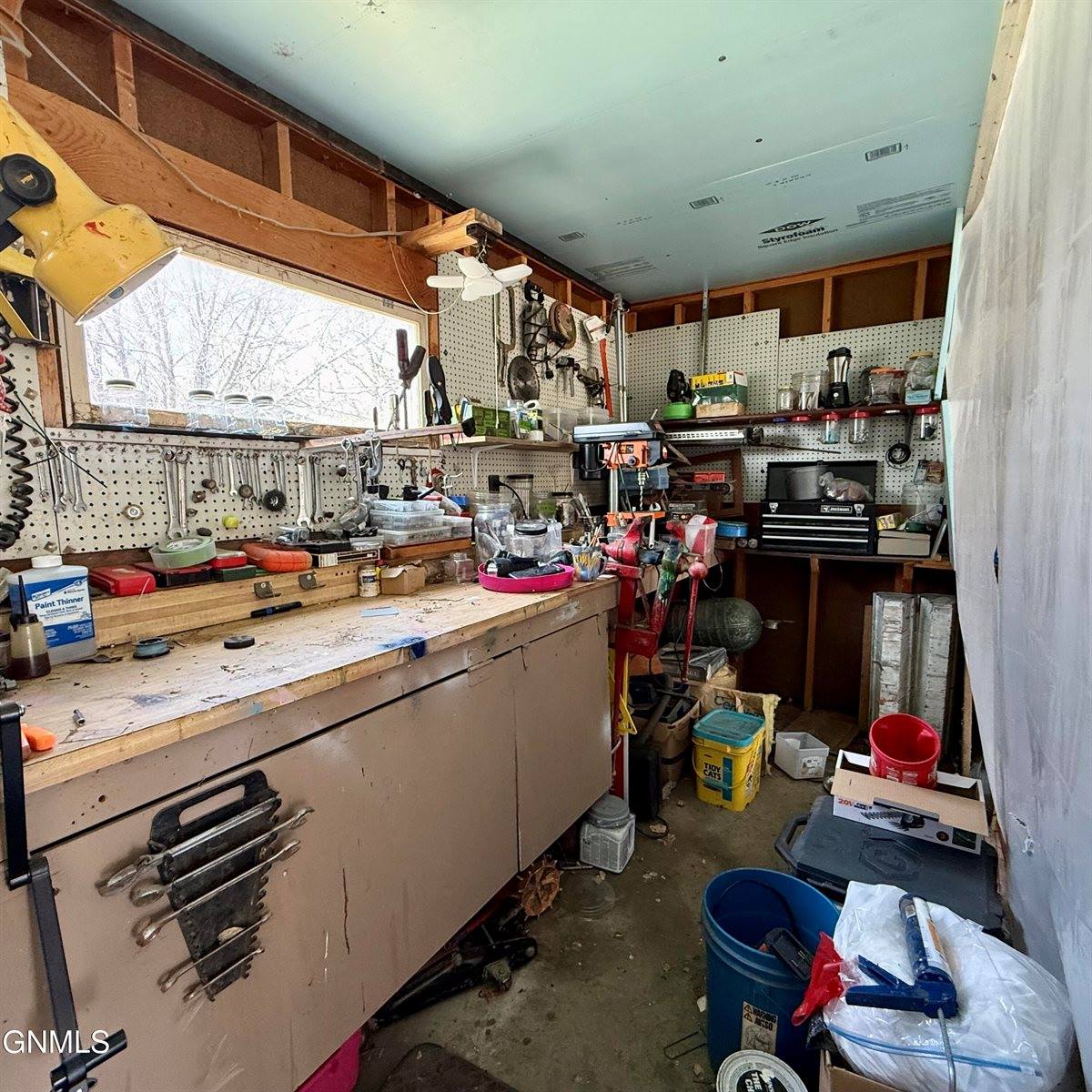 4007 2nd Avenue East, Williston, ND 58801