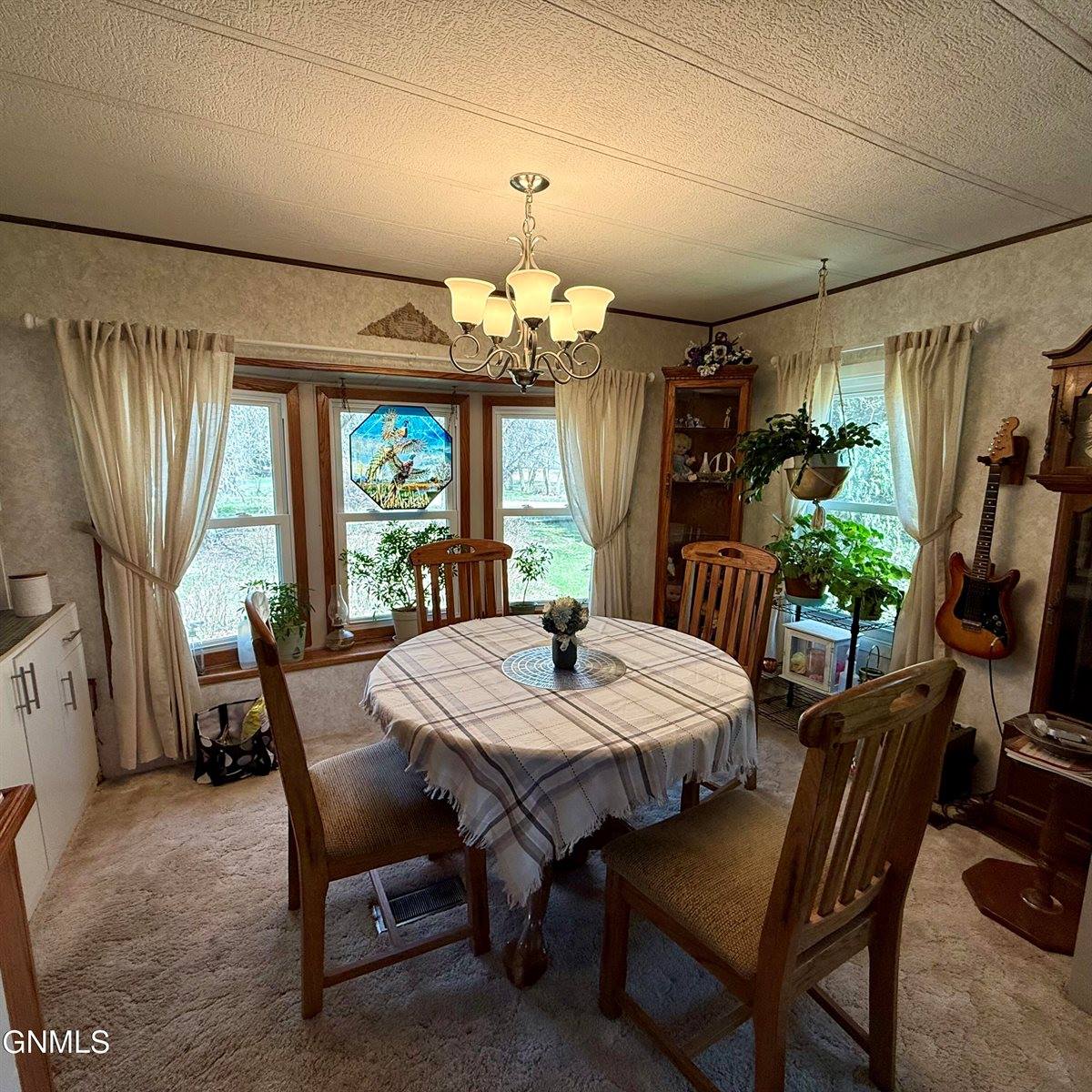 4007 2nd Avenue East, Williston, ND 58801