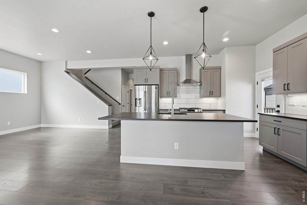 5197 School House Dr, Timnath, CO 80547