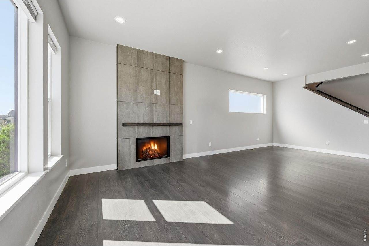 5197 School House Dr, Timnath, CO 80547