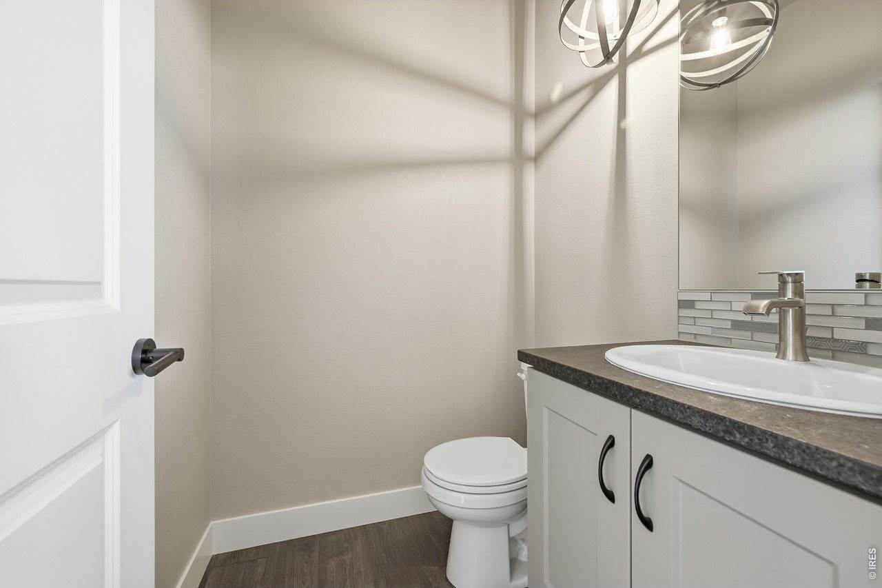 5197 School House Dr, Timnath, CO 80547