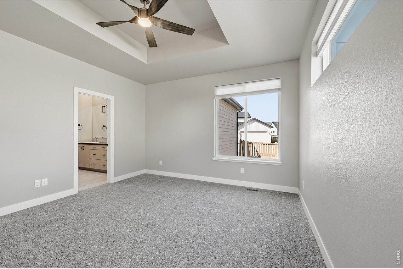 5197 School House Dr, Timnath, CO 80547