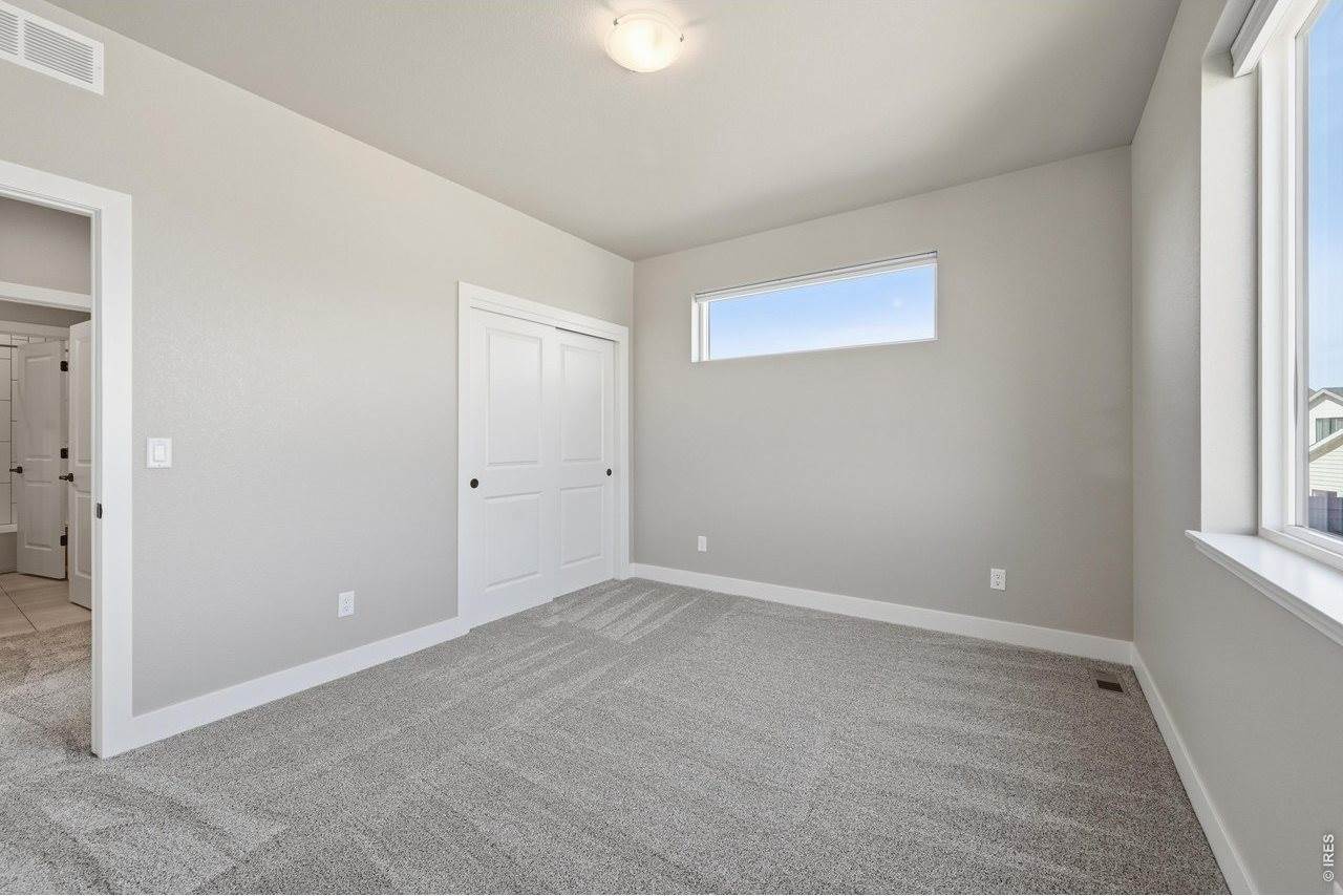 5197 School House Dr, Timnath, CO 80547