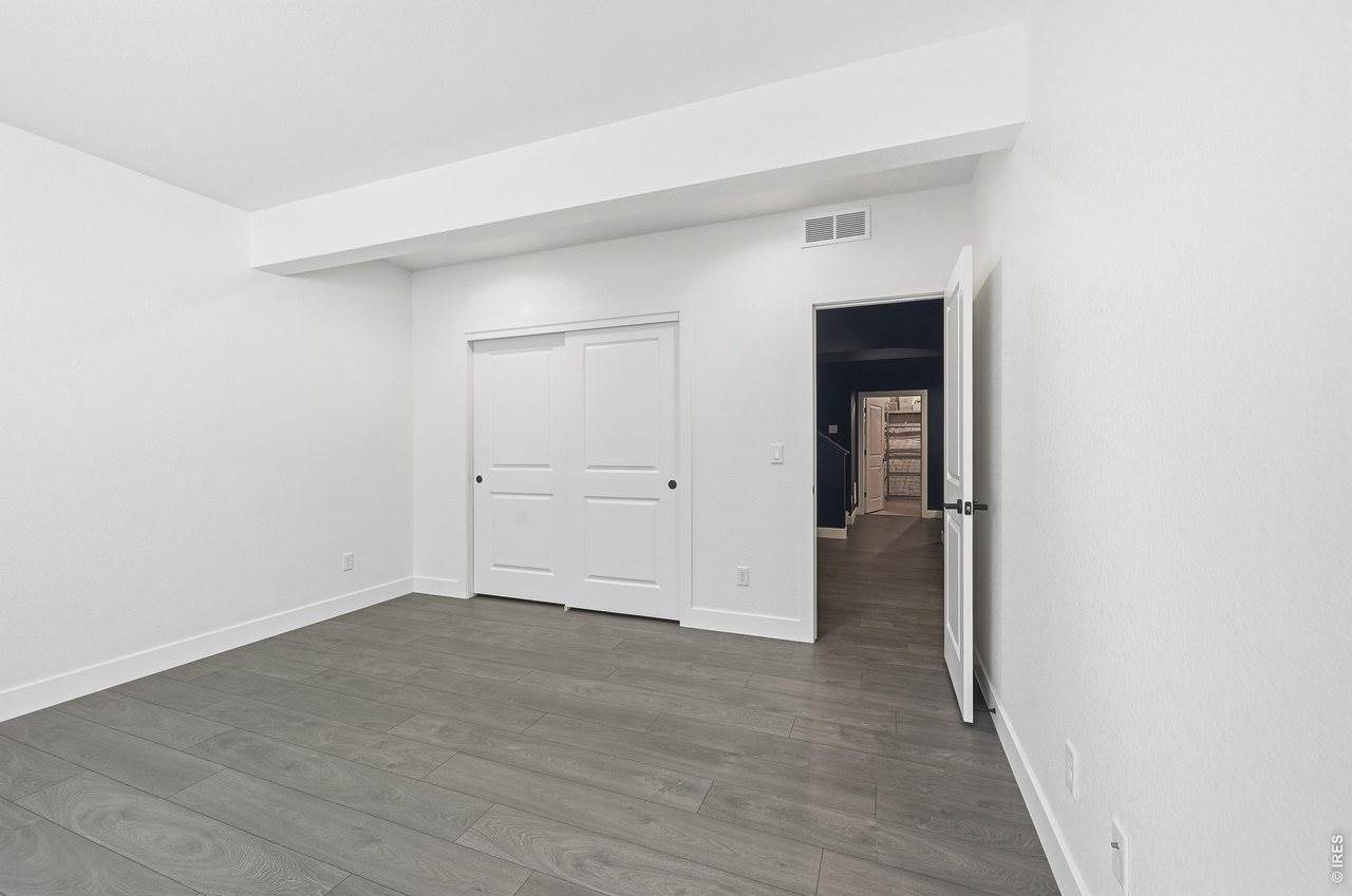 5197 School House Dr, Timnath, CO 80547