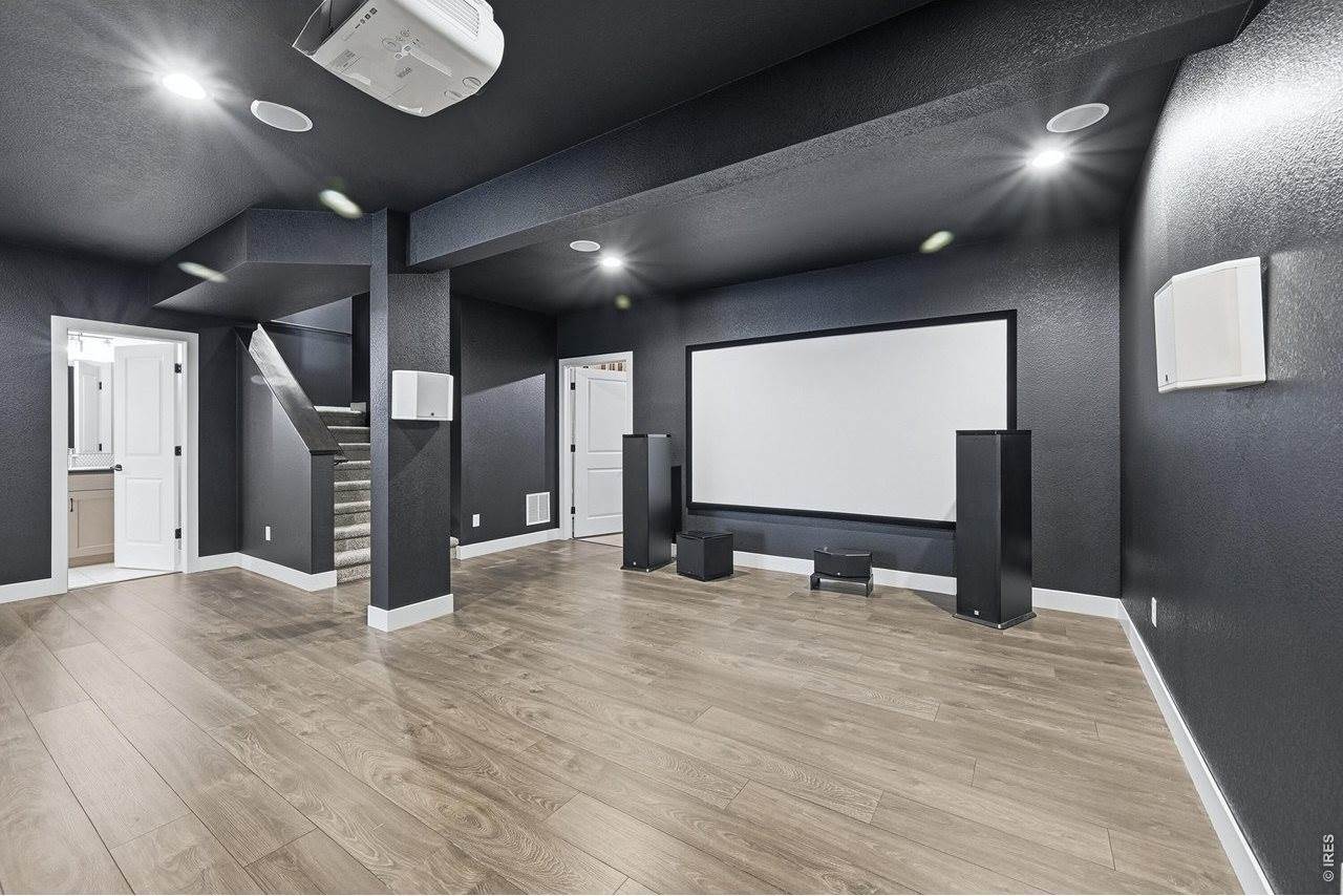 5197 School House Dr, Timnath, CO 80547