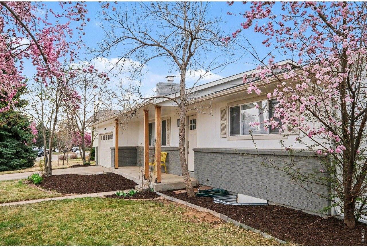 2119 Sheffield Dr, Fort Collins, CO 80526