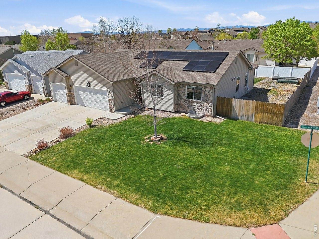 338 Hawthorne Ave, Johnstown, CO 80534