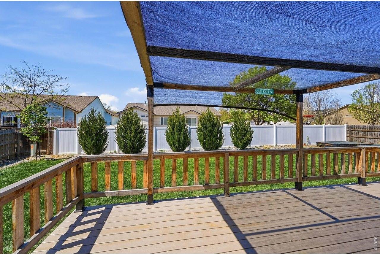 338 Hawthorne Ave, Johnstown, CO 80534