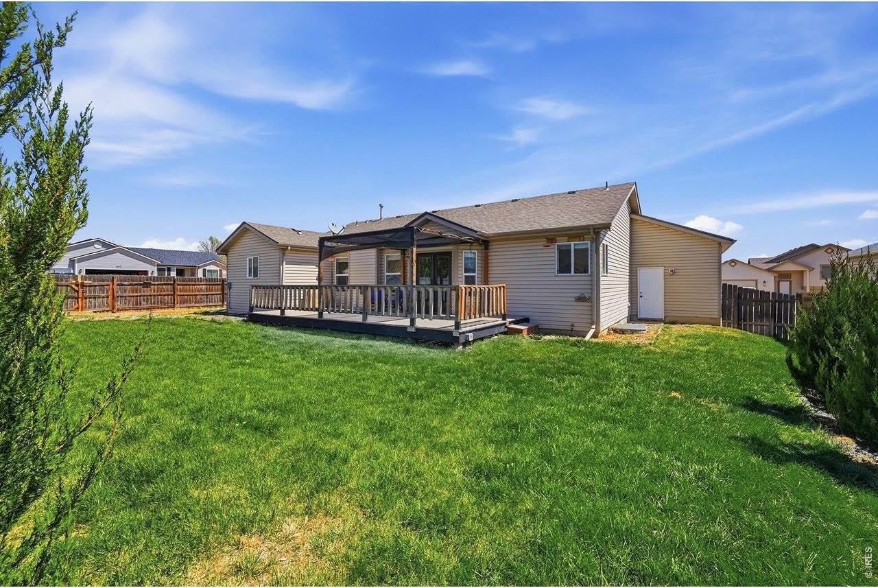 338 Hawthorne Ave, Johnstown, CO 80534